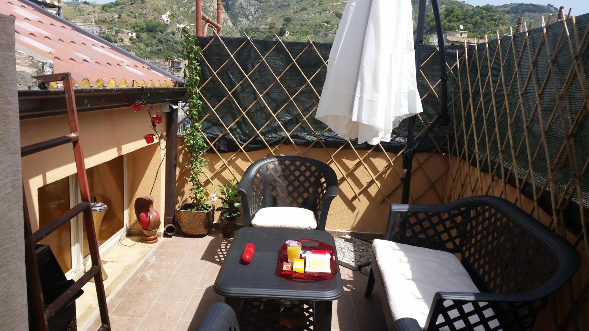 Romantico Monolocale Veranda Privata Vista Mare 雷焦卡拉布里亚 外观 照片